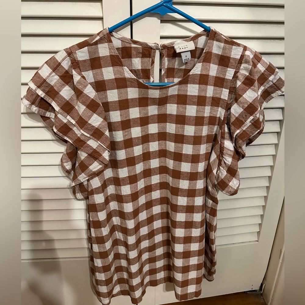 A New Day ruffle sleeve top